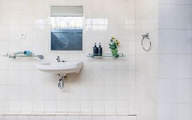 Av Villa Jasmin